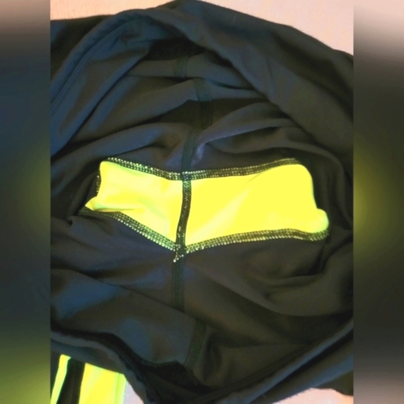 Zone Pro Women's Atheltic Gray & Yellow Leggings (Size Medium)‎ - Picture 3 of 9